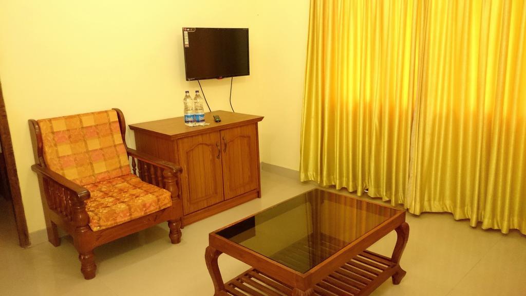 Saikunj Holiday Homes Candolim Phòng bức ảnh