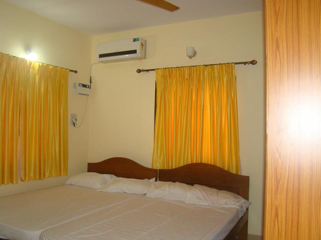 Saikunj Holiday Homes Candolim Ngoại thất bức ảnh